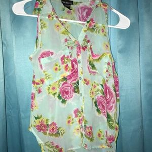 Sleeveless button down